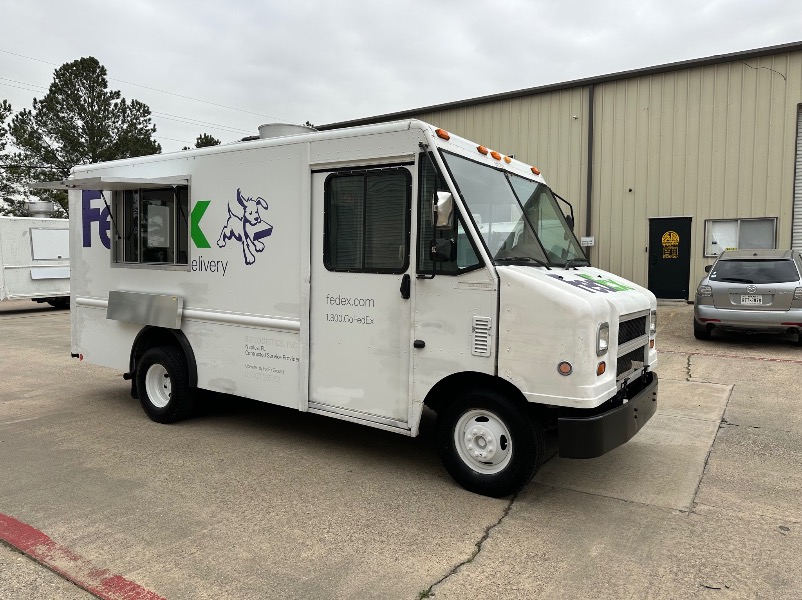 Custom Food Truck | Arlington, VA