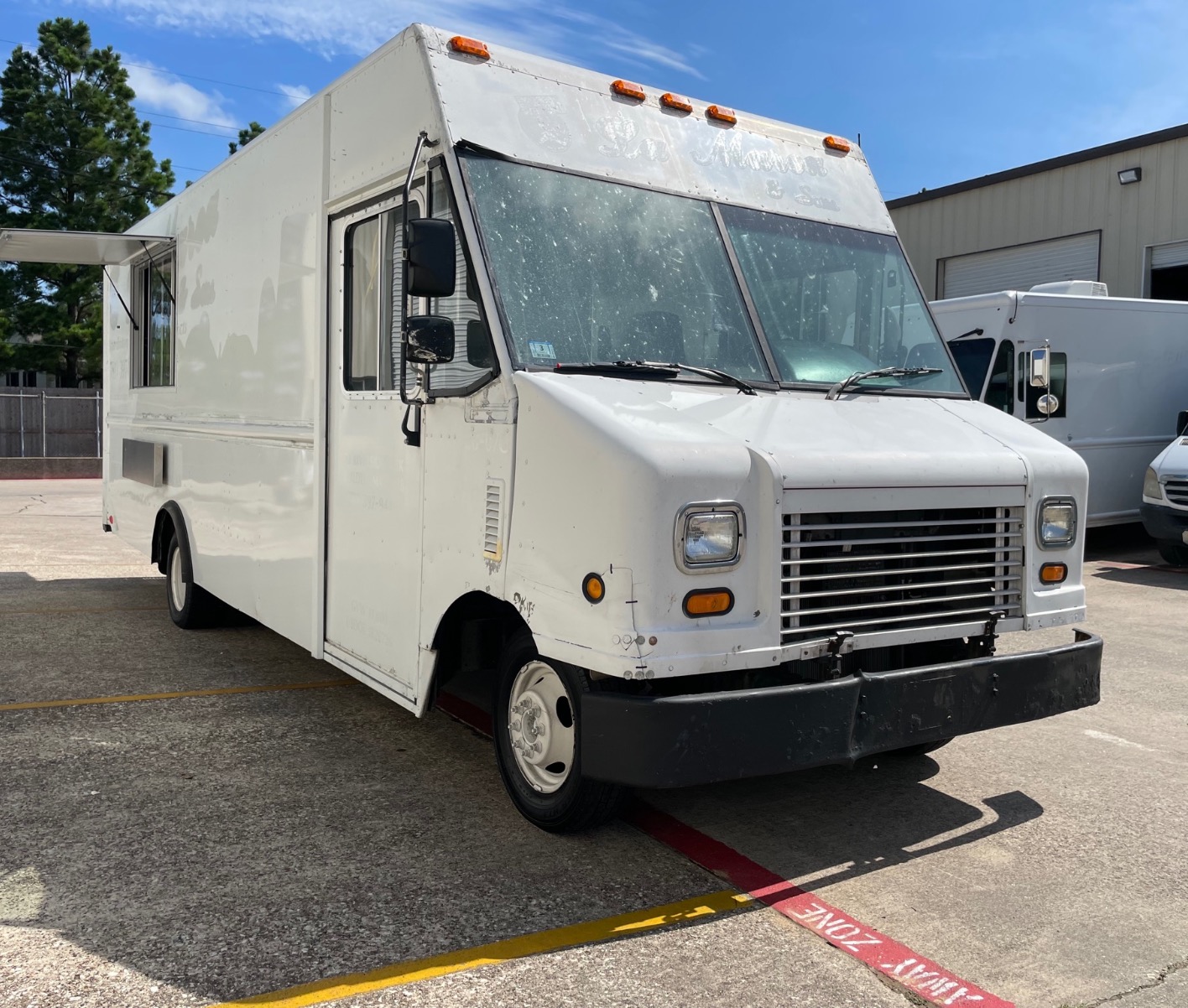 Custom Food Truck Arlington, VA